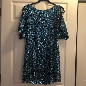 Gorgeous sequined dress, perfect for the holidays!